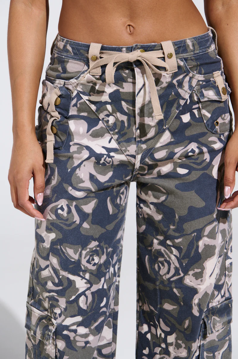 ON TOP OF IT WASHED CAMO JOGGER - Image 9