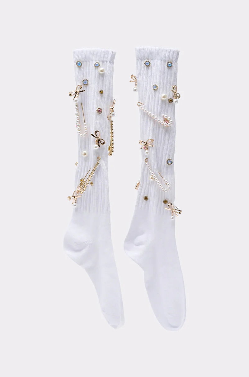 ON TREND CHARM SOCKS - Image 3