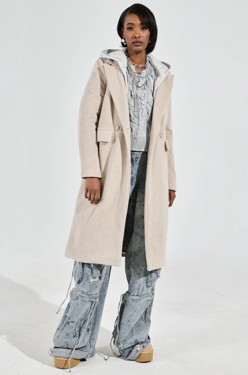ONLY ONE LAYERED TRENCH - Image 6