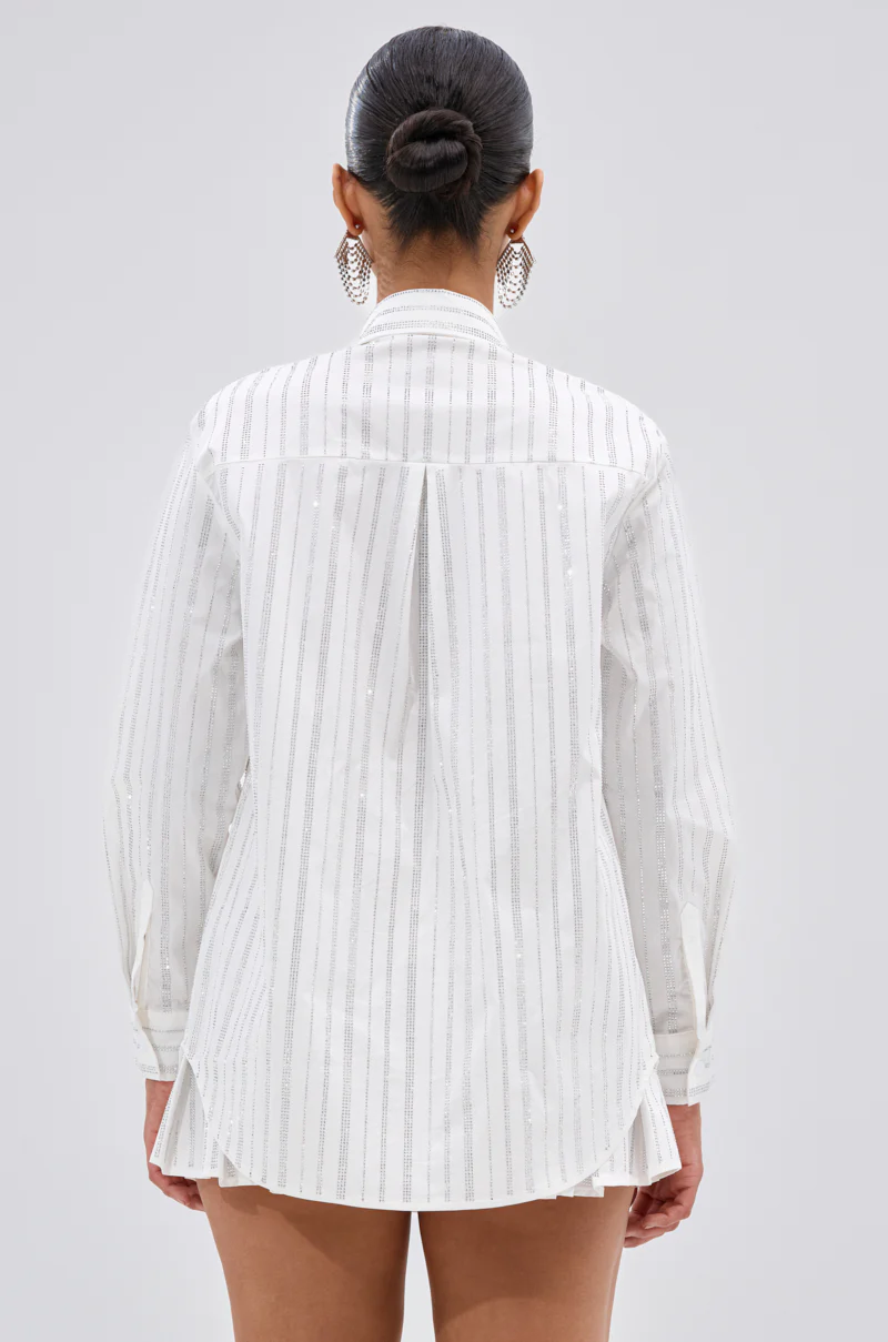 ONTO THE NEXT EMBELLISHED BUTTON DOWN TOP IN WHITE - Image 4