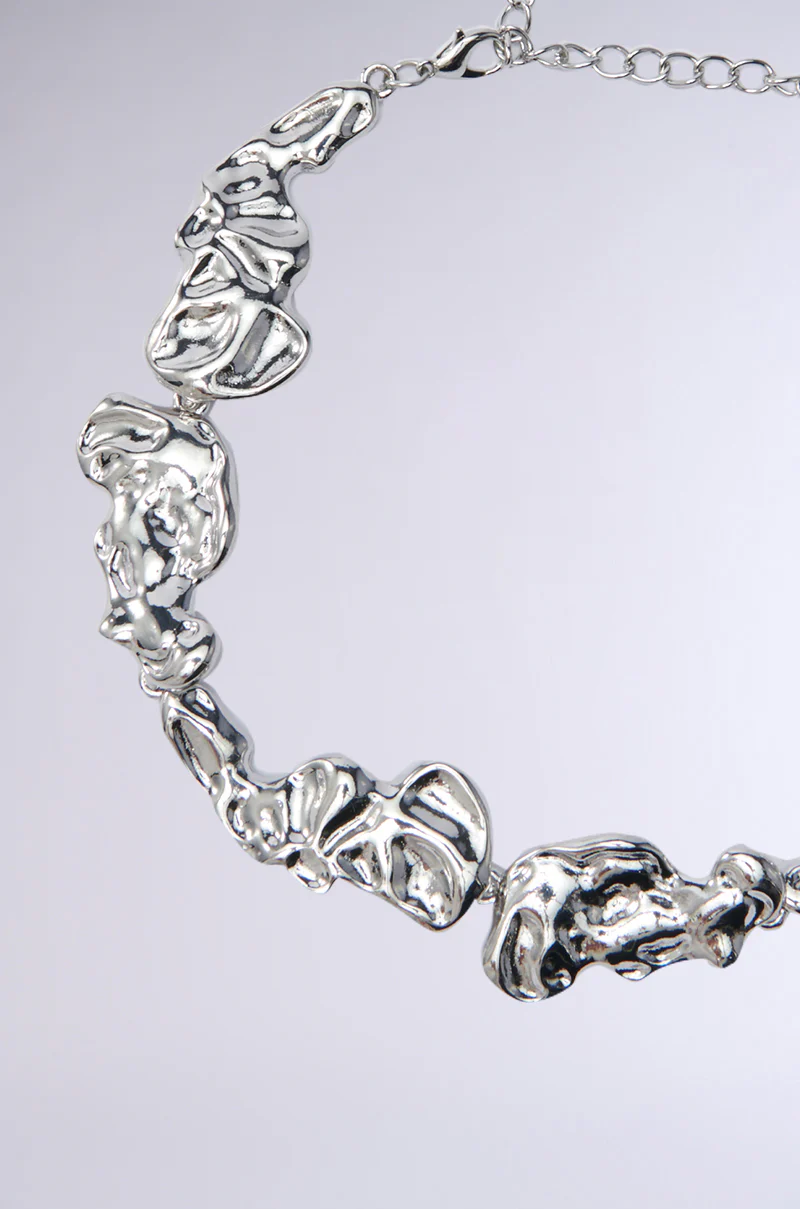 ORGANIC VIBES CHOKER NECKLACE - Image 3