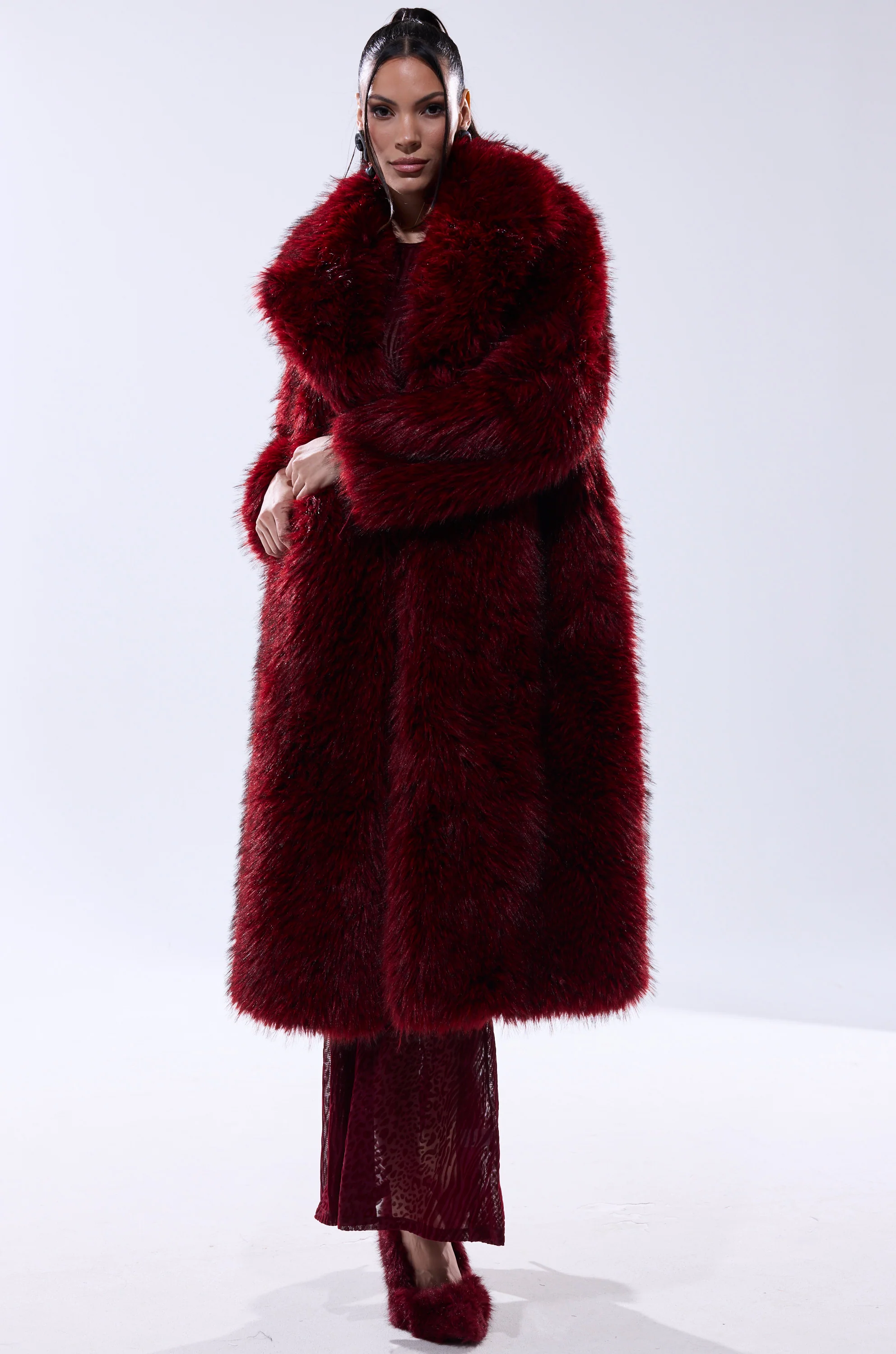 OSLO FAUX FUR COAT IN RED MULTI - Image 13