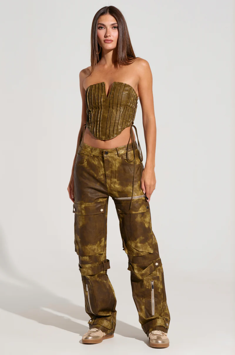OUT LIKE A BANDIT FAUX LEATHER CORSET - Image 6