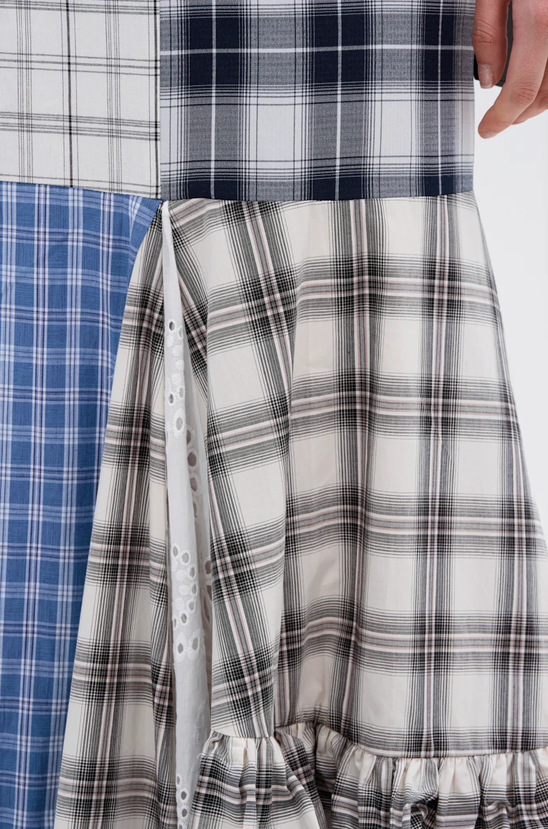 OUT OF ALIGNMENT PLAID MIDI SKIRT - Image 8