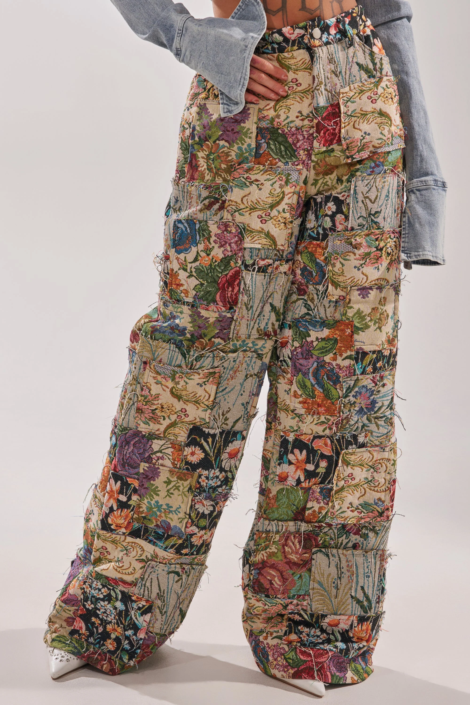 OUT OF MY MIND TAPESTRY PANT - Image 2