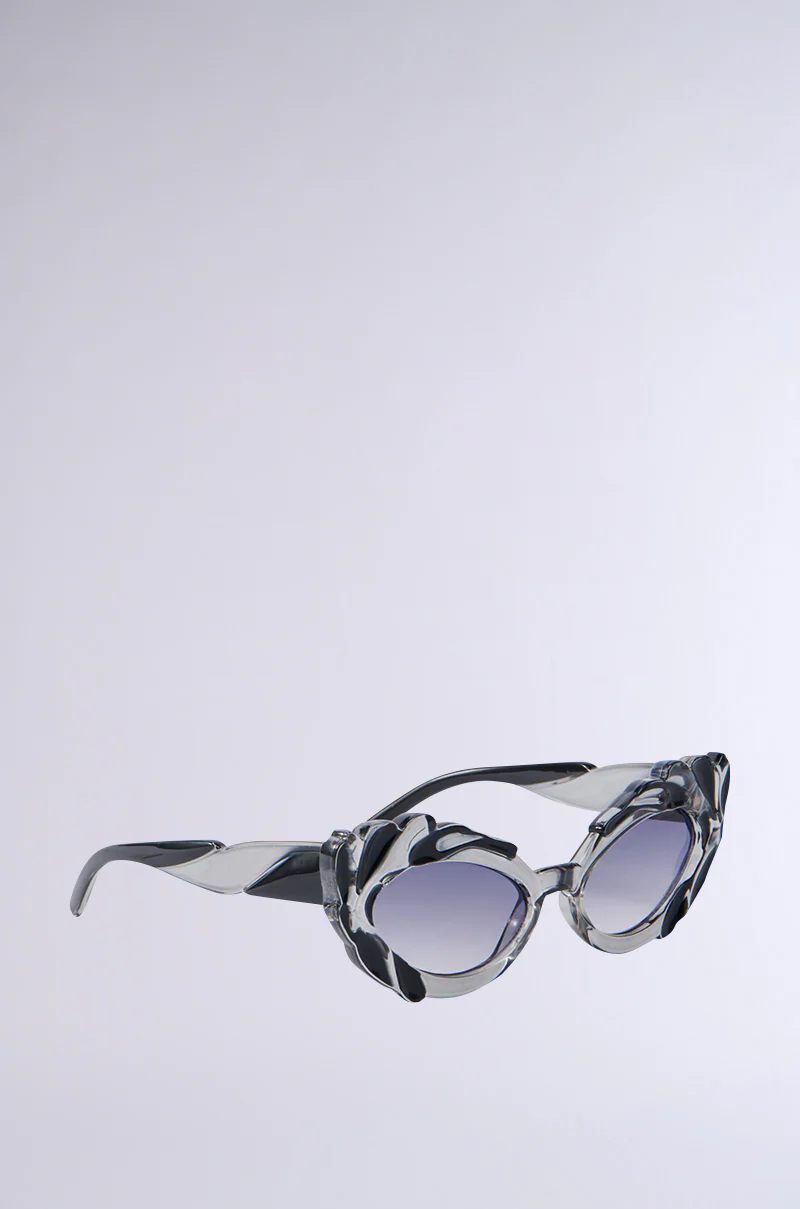 OUT OF THIS WORLD SUNGLASSES - Image 3