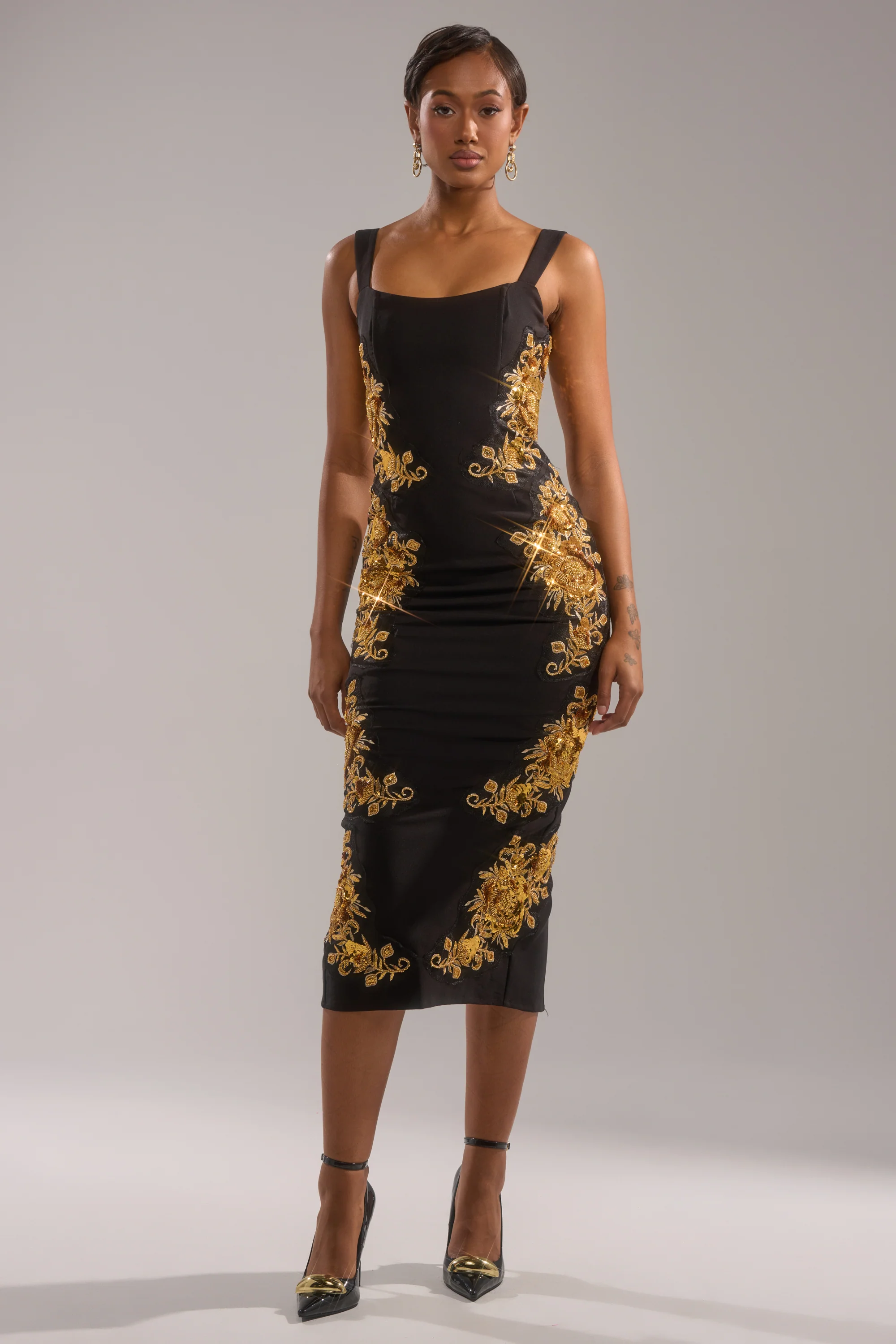 PARISIAN FLORAL EMBROIDERED MAXI DRESS