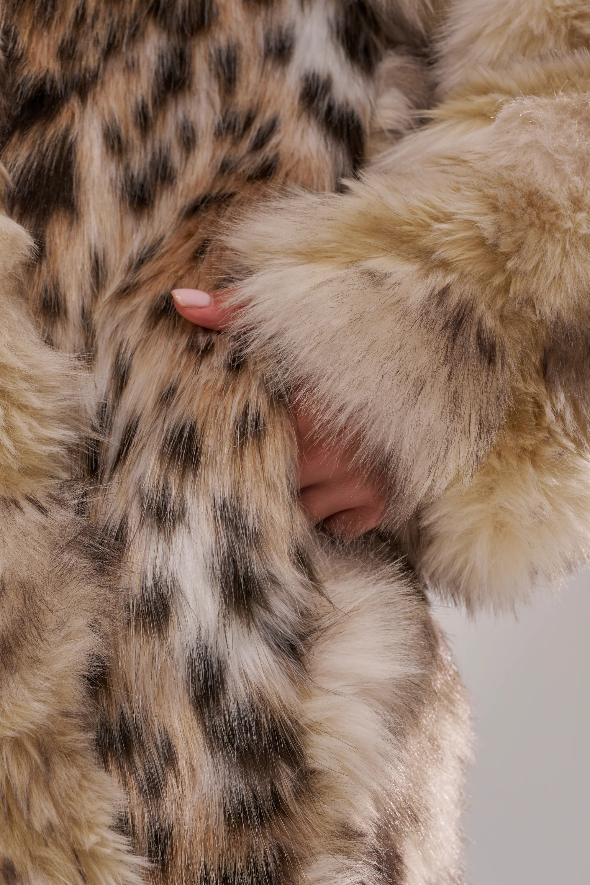 PARK AVENUE PATCHWORK FAUX FUR - Image 10