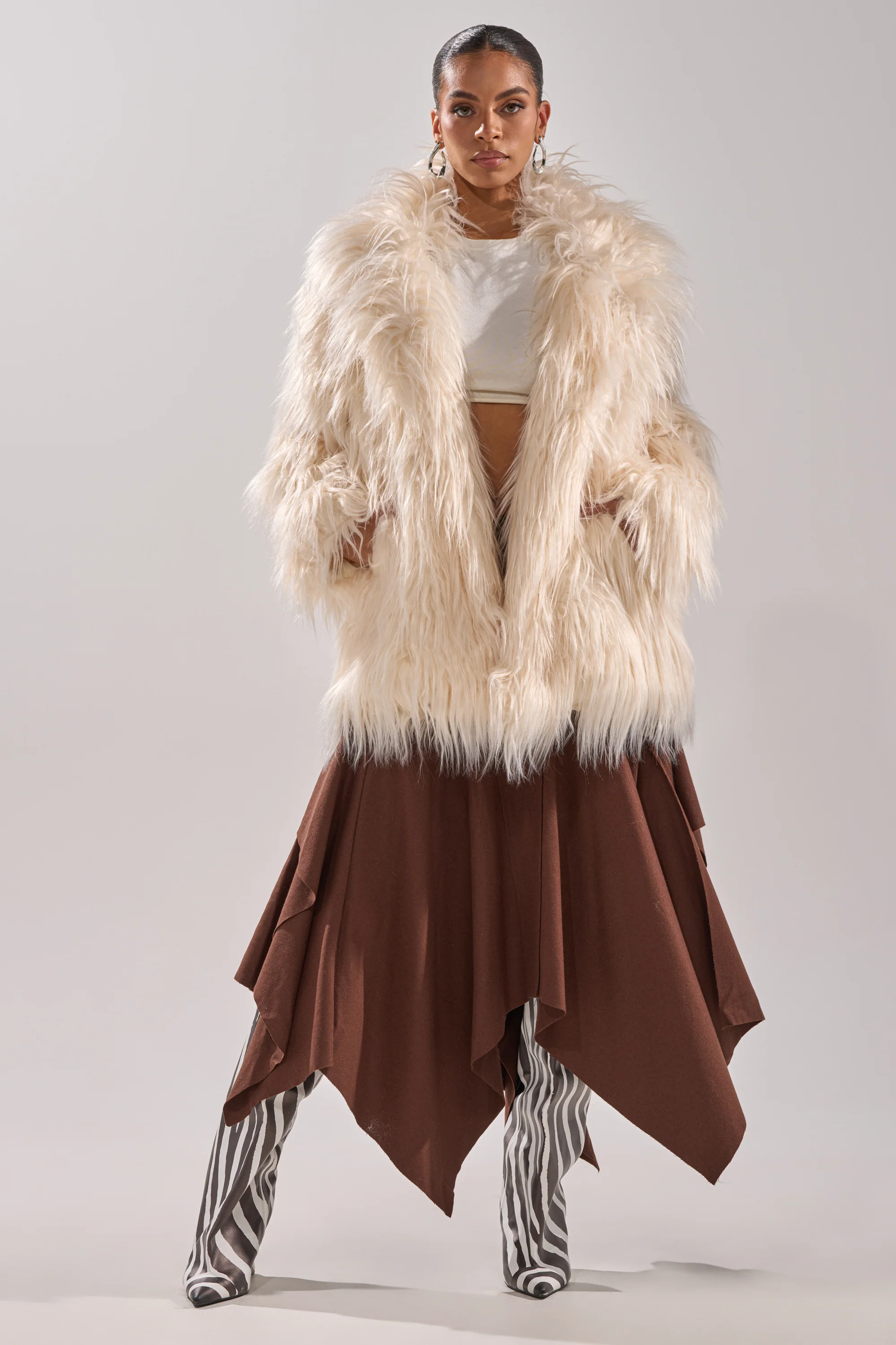 PARK CITY FAUX FUR COAT - Image 9