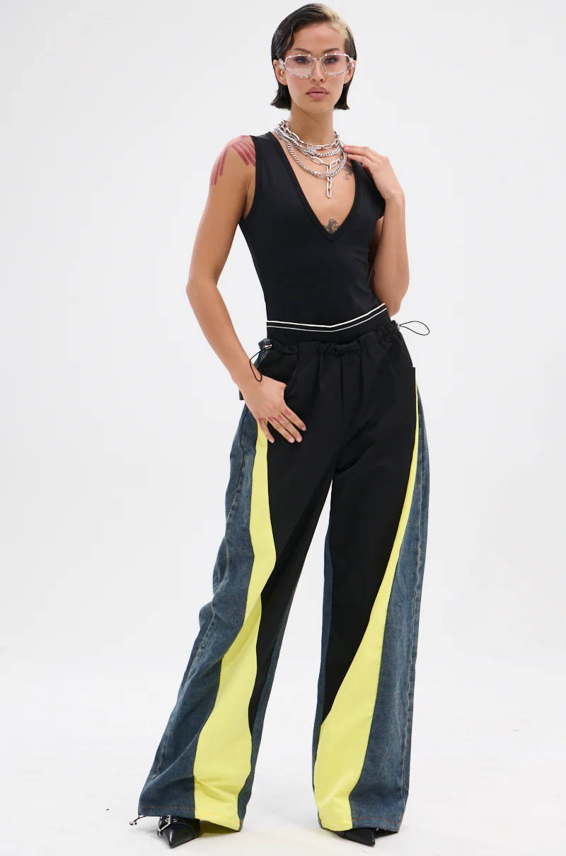 PAXTON PLUNGE SLEEVELESS BODYSUIT - Image 6