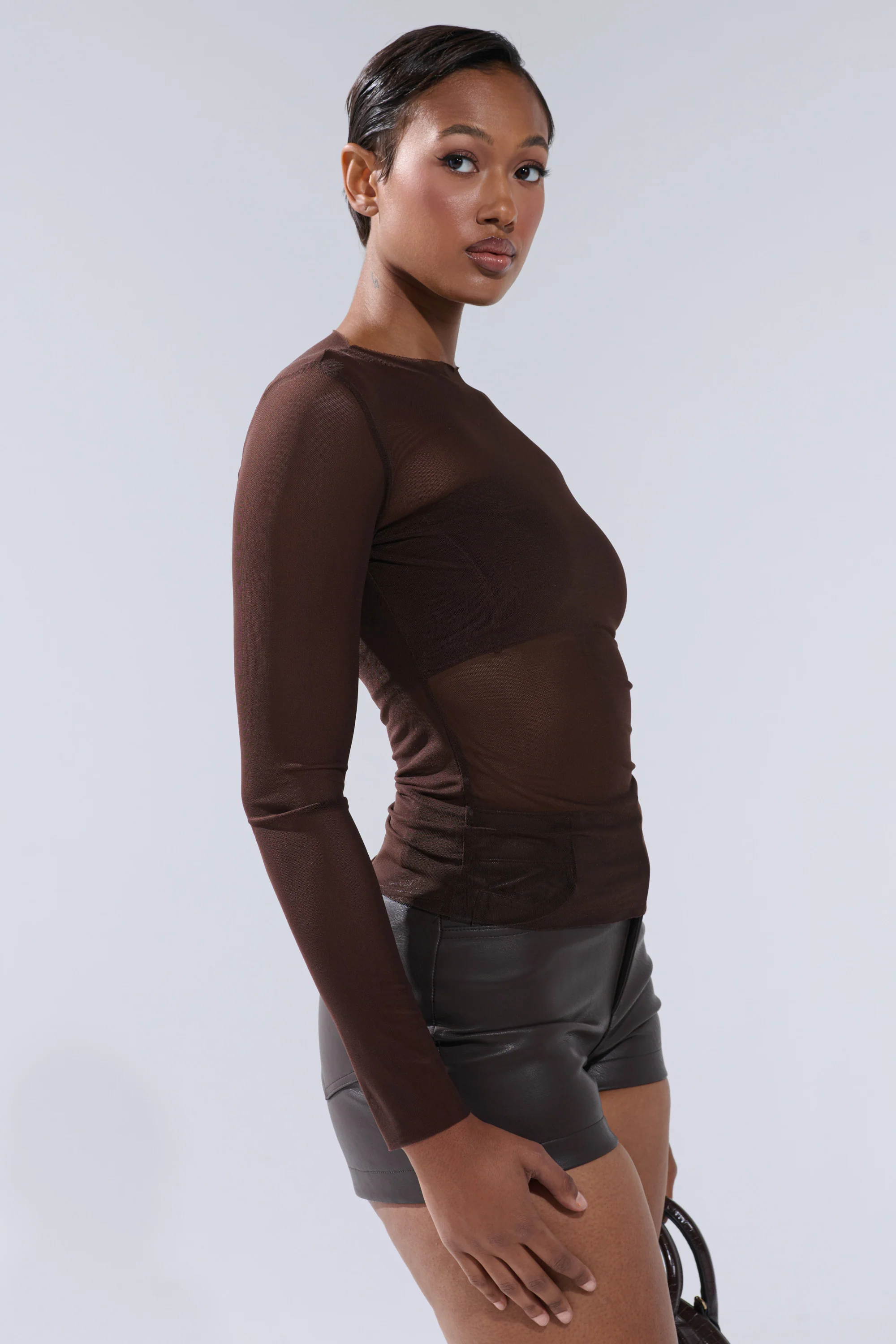 PAXTON RAW HEM LONG SLEEVE MESH TEE IN CHOCOLATE BROWN - Image 3