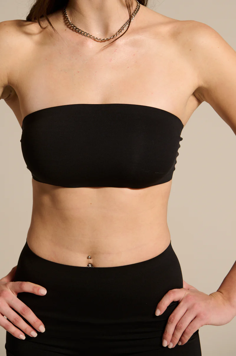 PAXTON SEAMLESS BLACK BANDEAU BRA TOP - Image 6