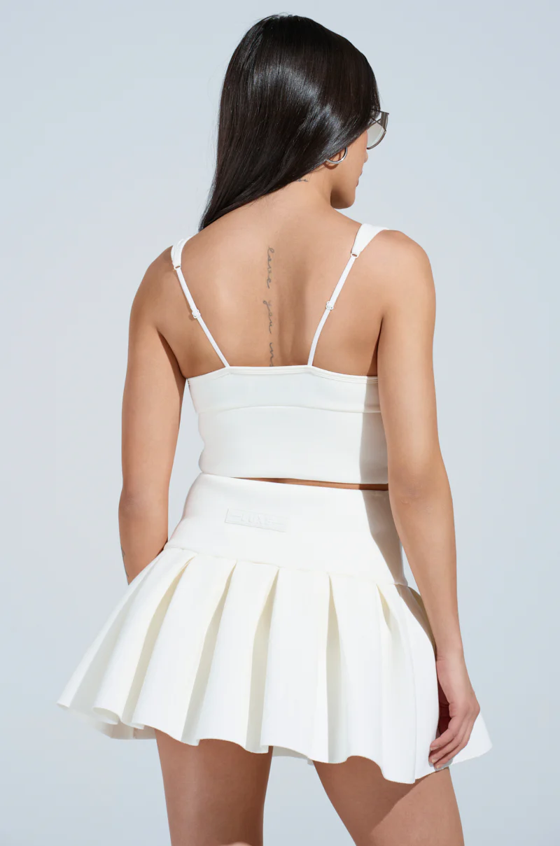 PAXTON SUPERLUXE SLEEVELESS LONGLINE BRALETTE IN WHITE - Image 4