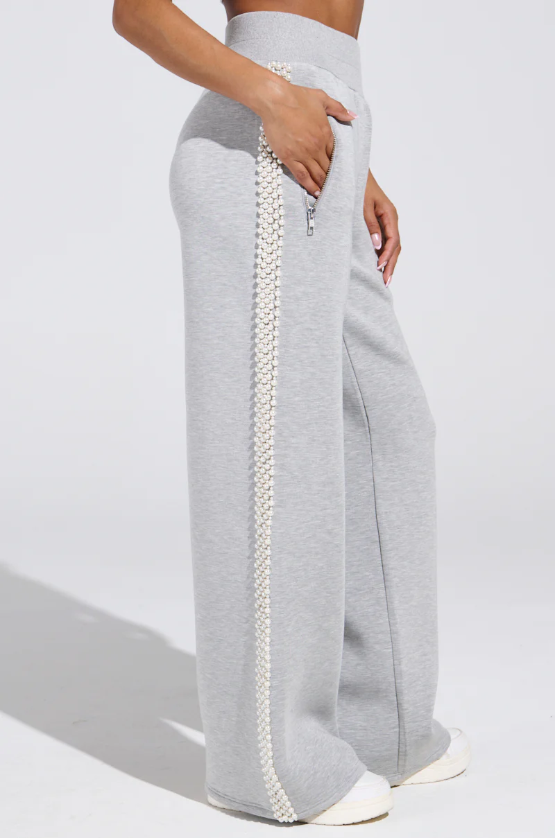 PEARL GIRL WIDE LEG JOGGER IN GREY - Image 4