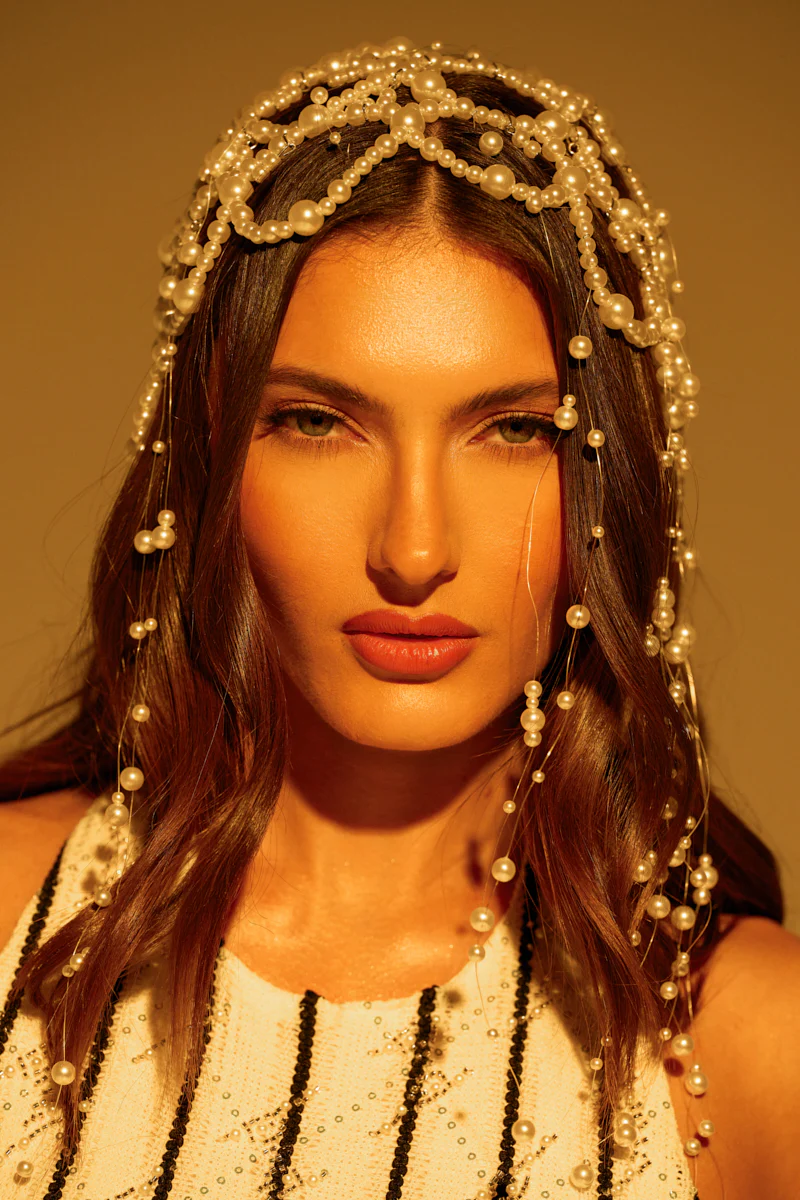PEARL LOVE HEADPIECE - Image 7
