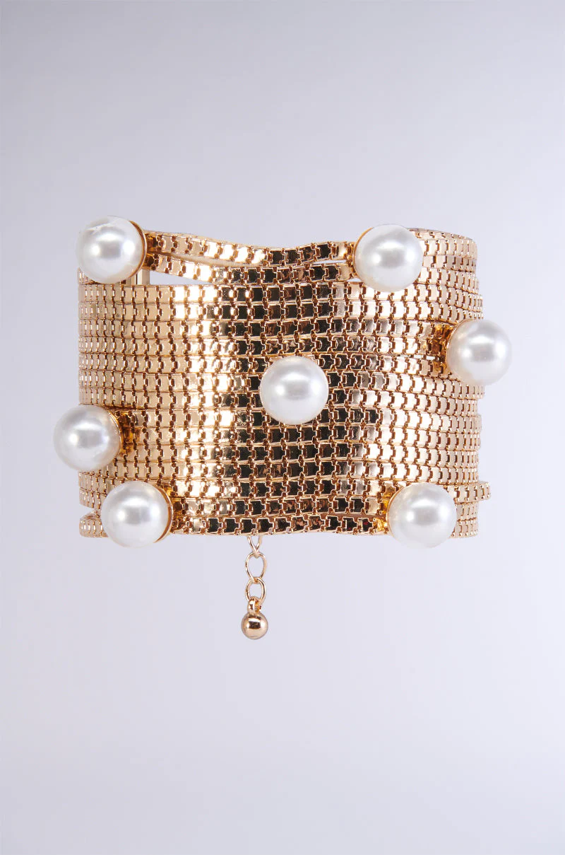 PEARL PERFECTION GOLD BRACELET - Image 3