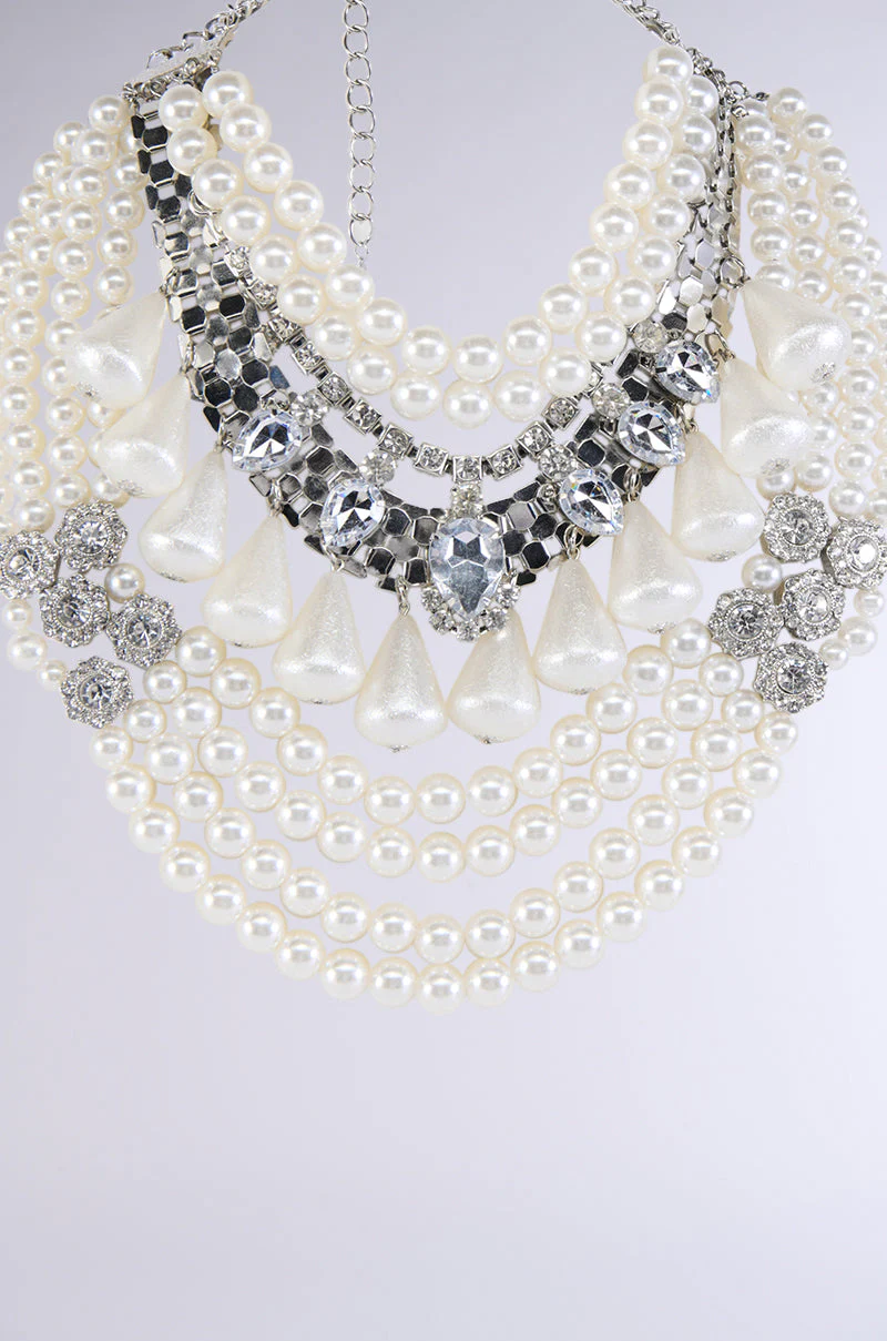 PEARL PLEASE STATEMENT NECKLACE - Image 3