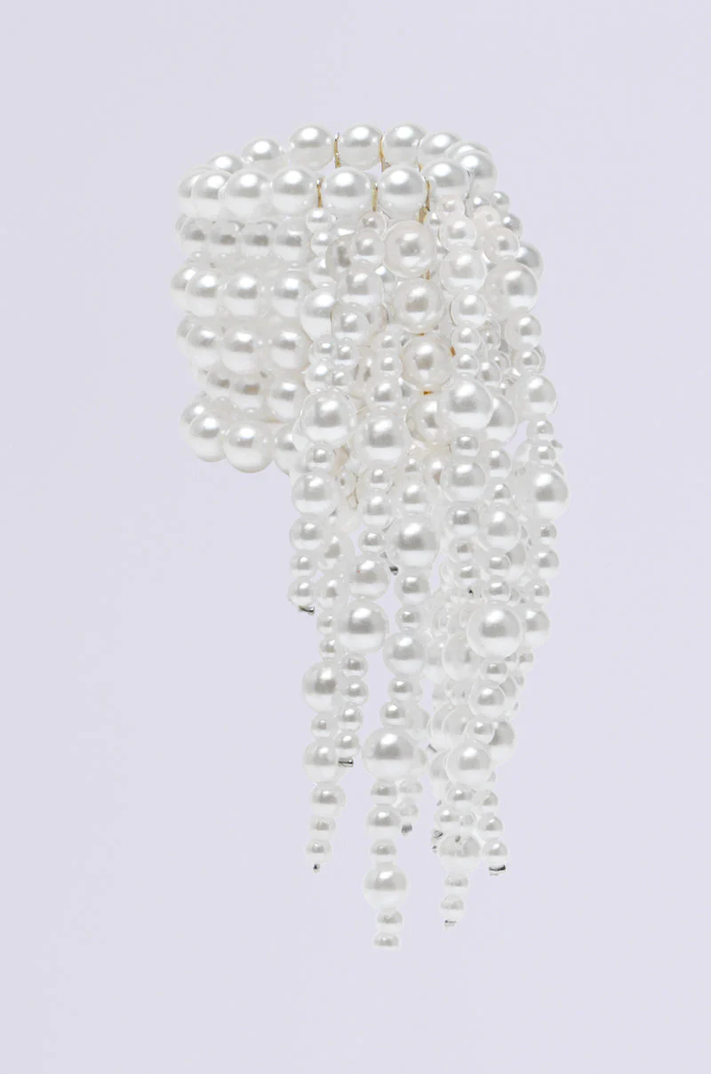 PEARL VISION STATEMENT BRACELET - Image 3