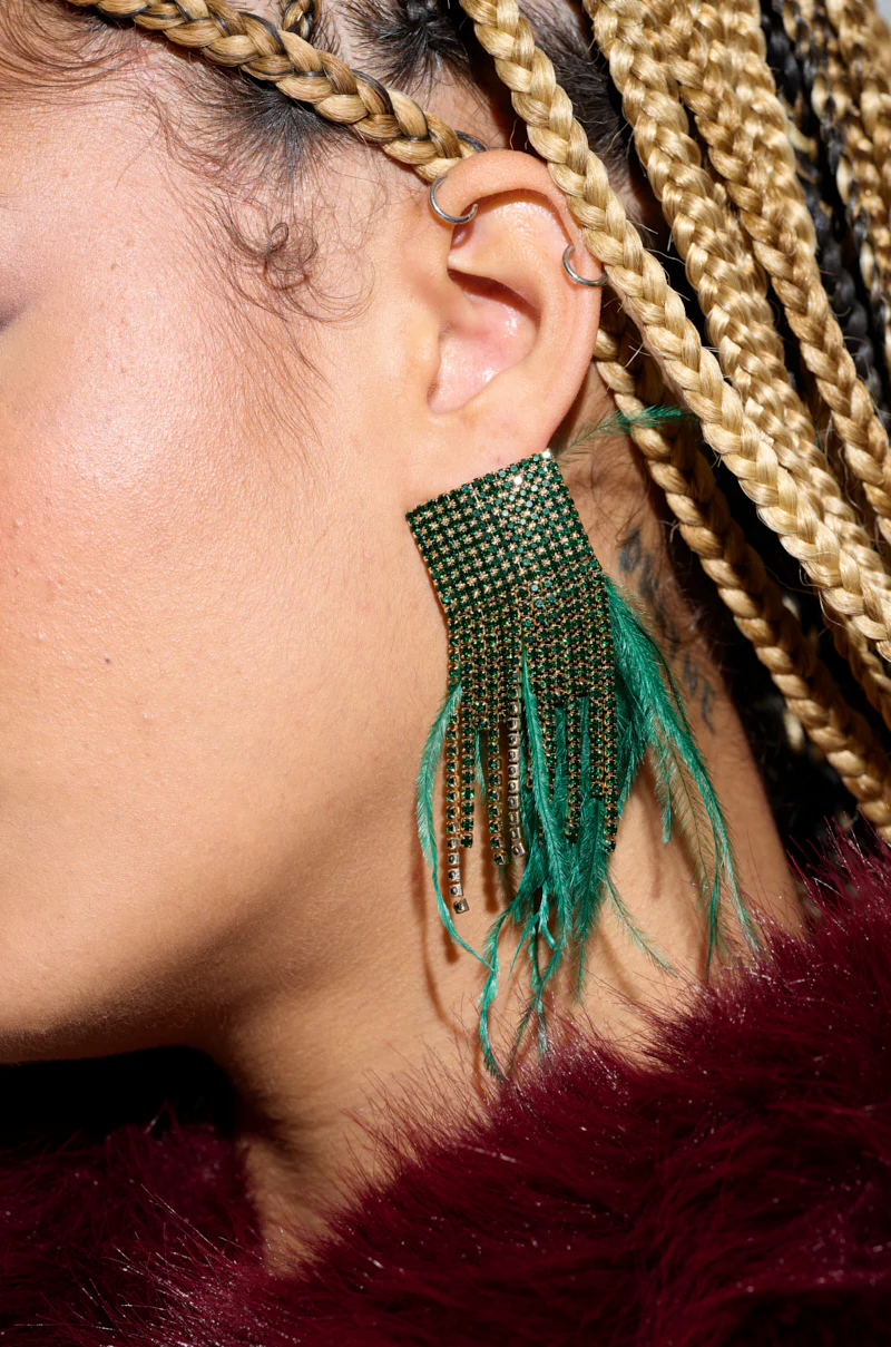 PENELOPE FEATHER EARRING - Image 2