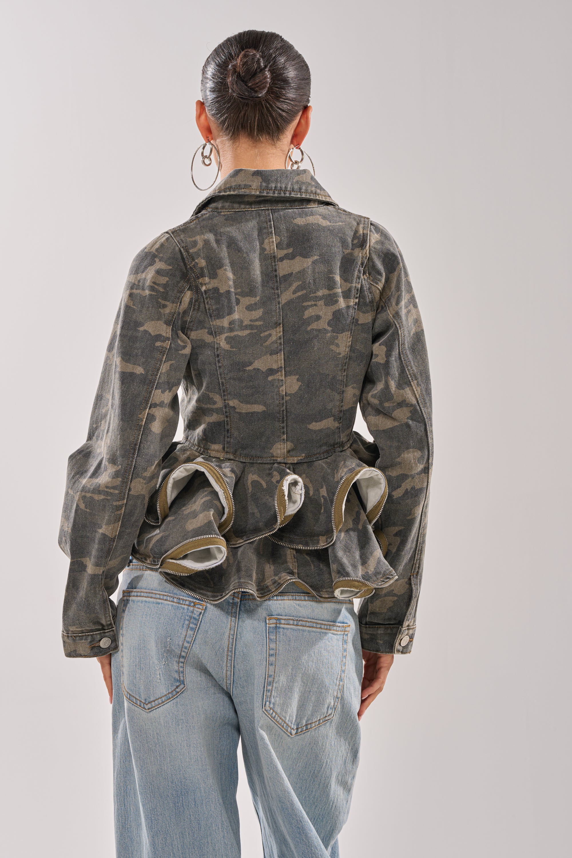 PEPLUM CAMO JACKET - Image 5