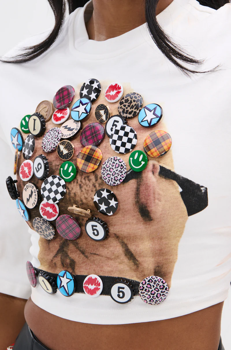 PIN IT TO WIN IT TEE - Image 7