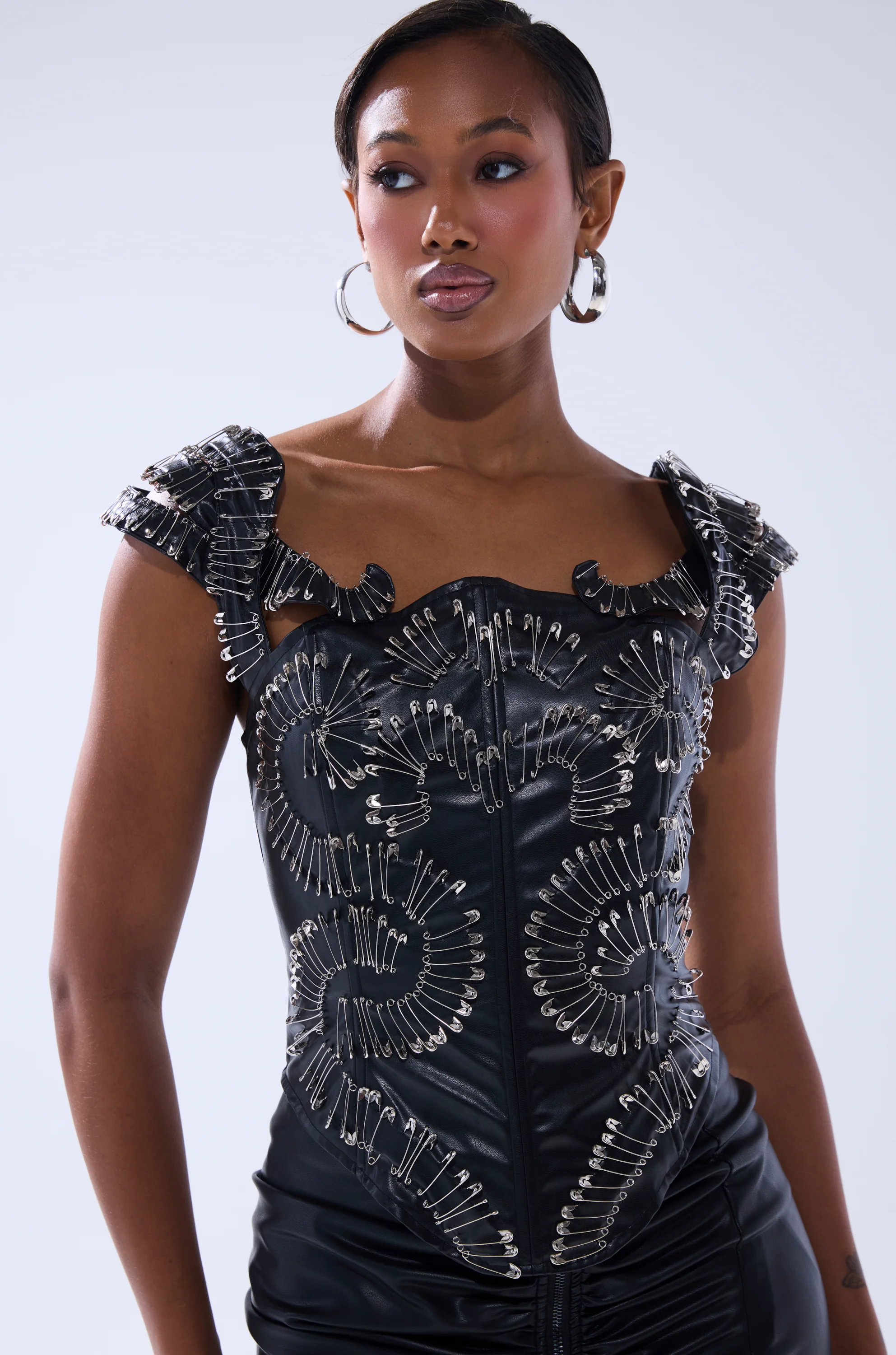 PIN ME DOWN FAUX LEATHER CORSET - Image 3