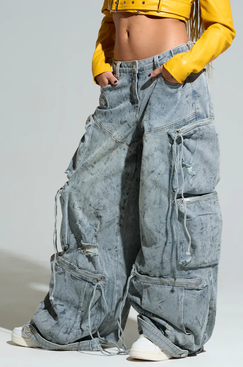 PLACES TO BE RELAXED CARGO DENIM JEANS - Image 5