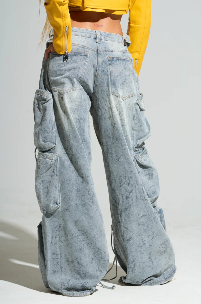 PLACES TO BE RELAXED CARGO DENIM JEANS - Image 7