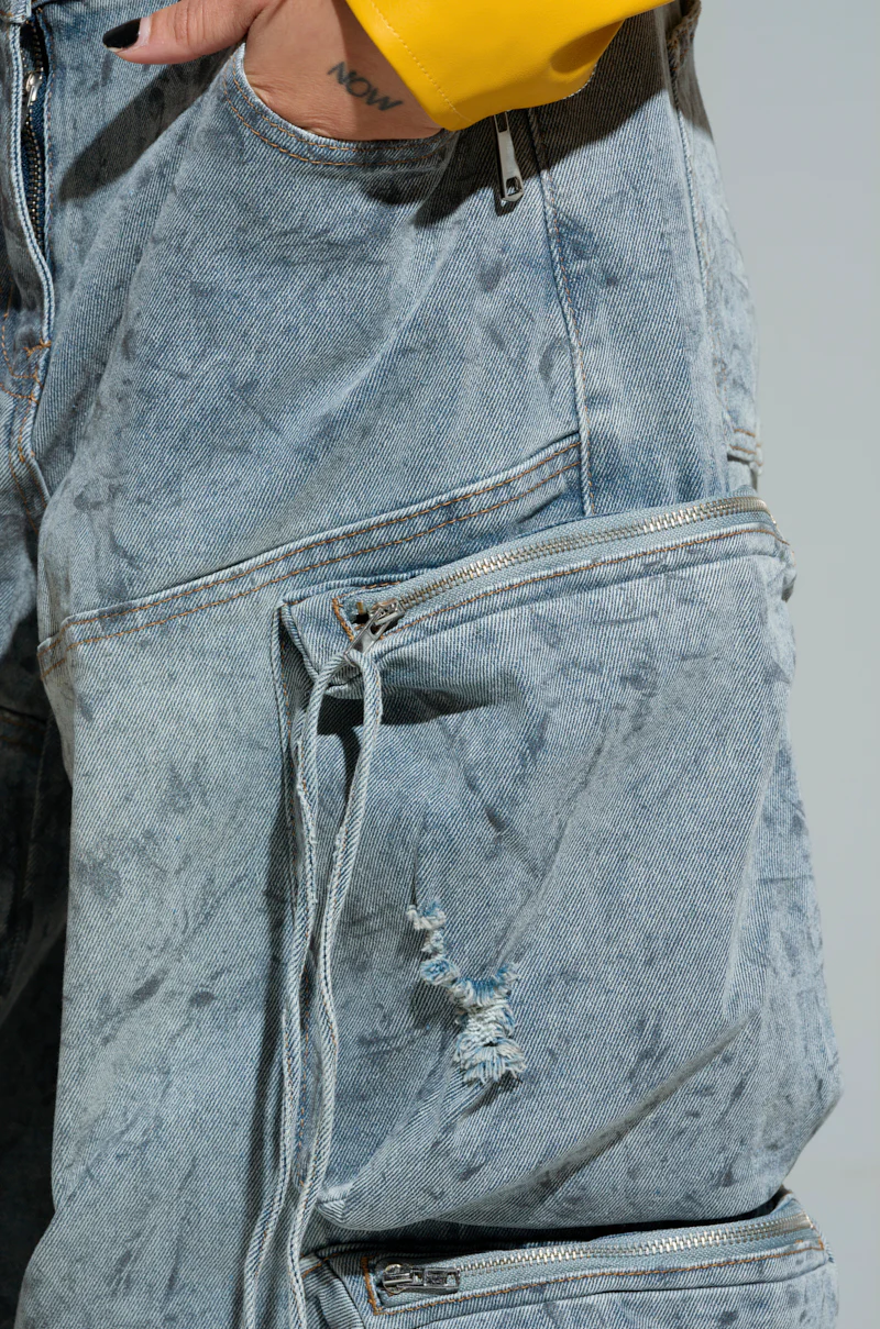 PLACES TO BE RELAXED CARGO DENIM JEANS - Image 8