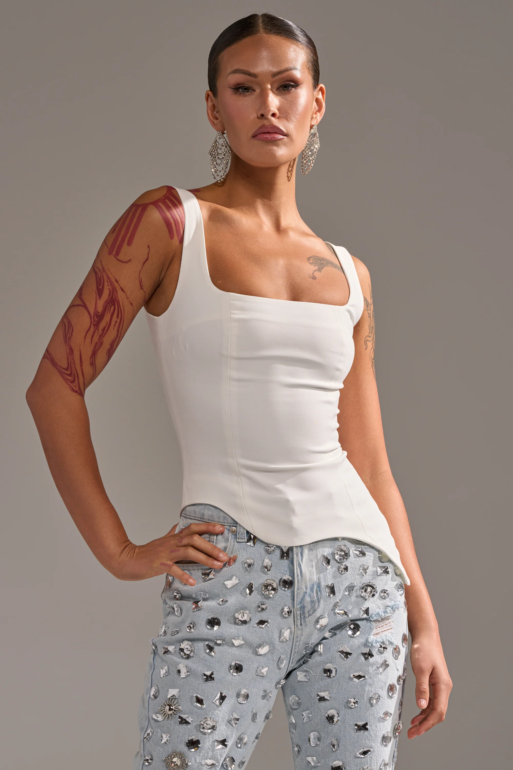 PLAIN JANE SLEEVELESS BLOUSE - Image 2