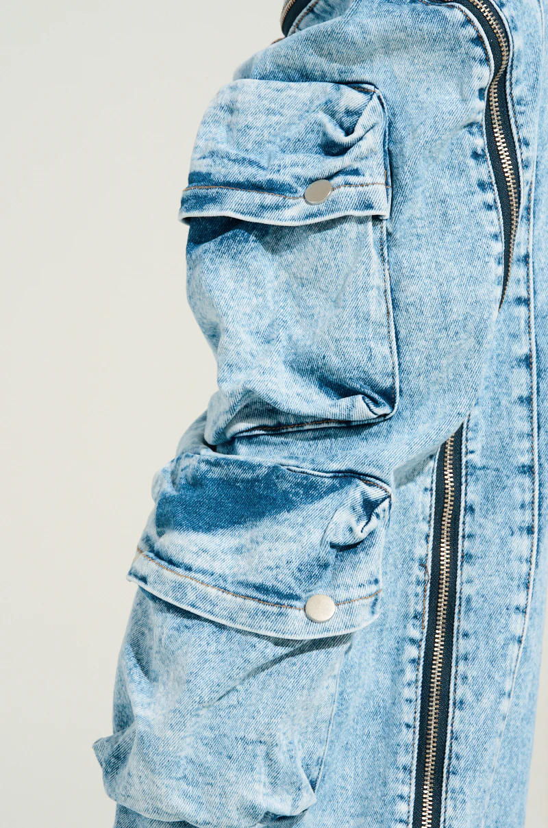 POCKETFUL ZIPPER DENIM JEANS - Image 8