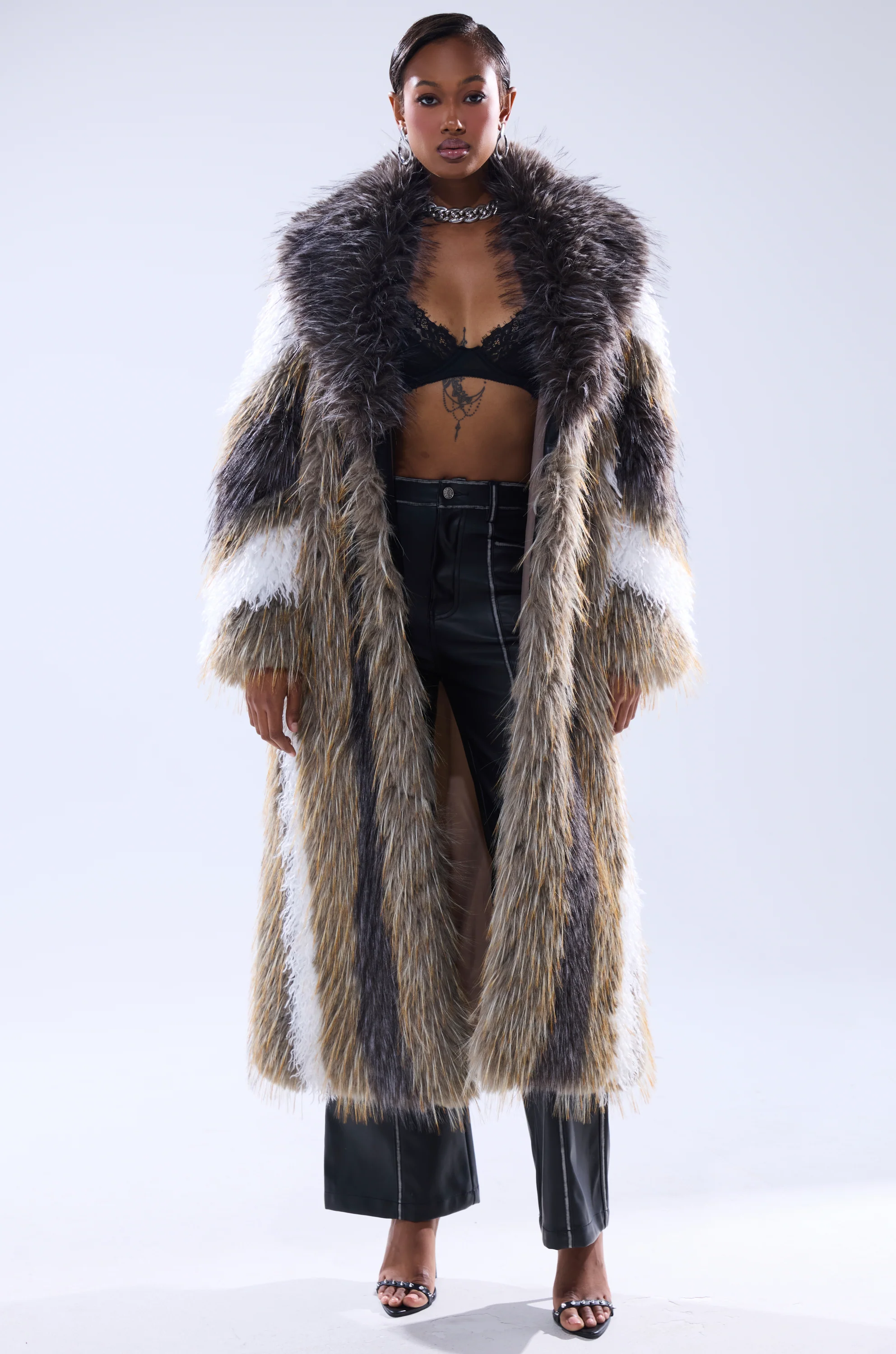 POISON IVY FAUX FUR COAT - Image 2