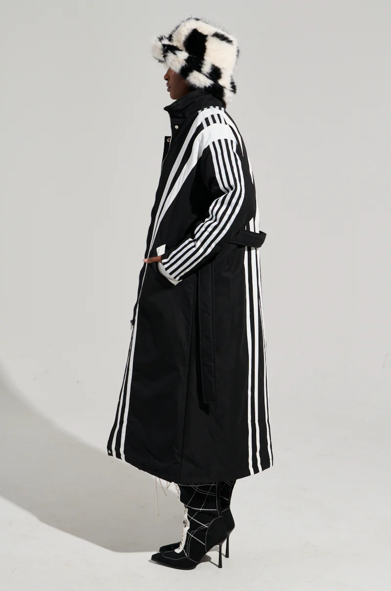 POP OUT NYLON TRENCH - Image 6