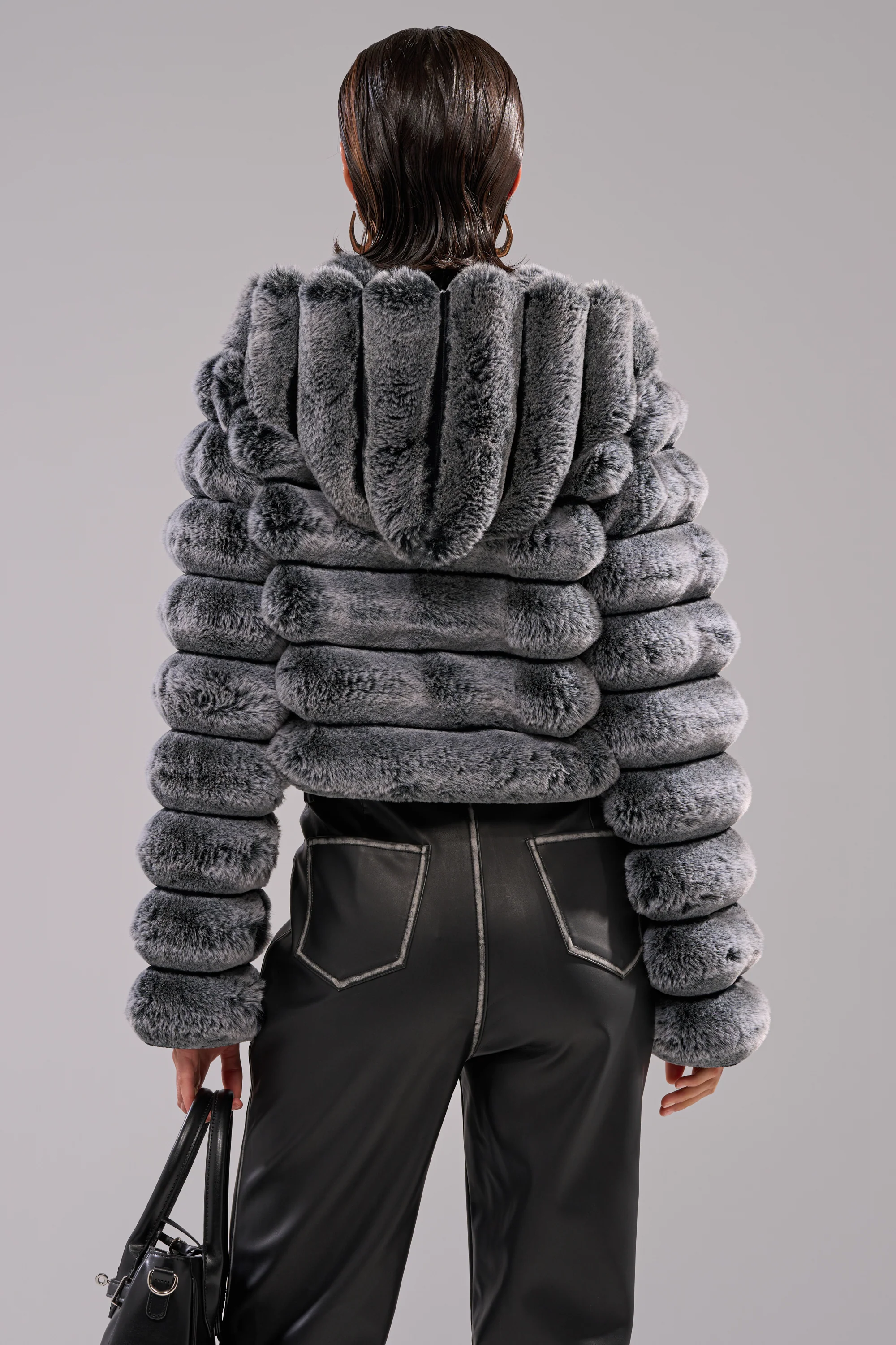 POPCORN FAUX FUR IN GREY - Image 8