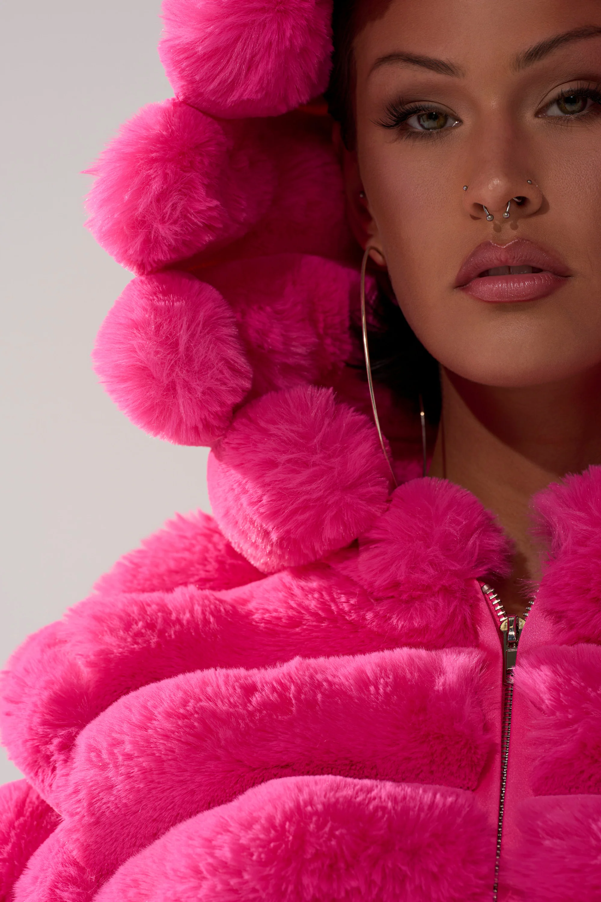 POPCORN FAUX FUR IN PINK - Image 12