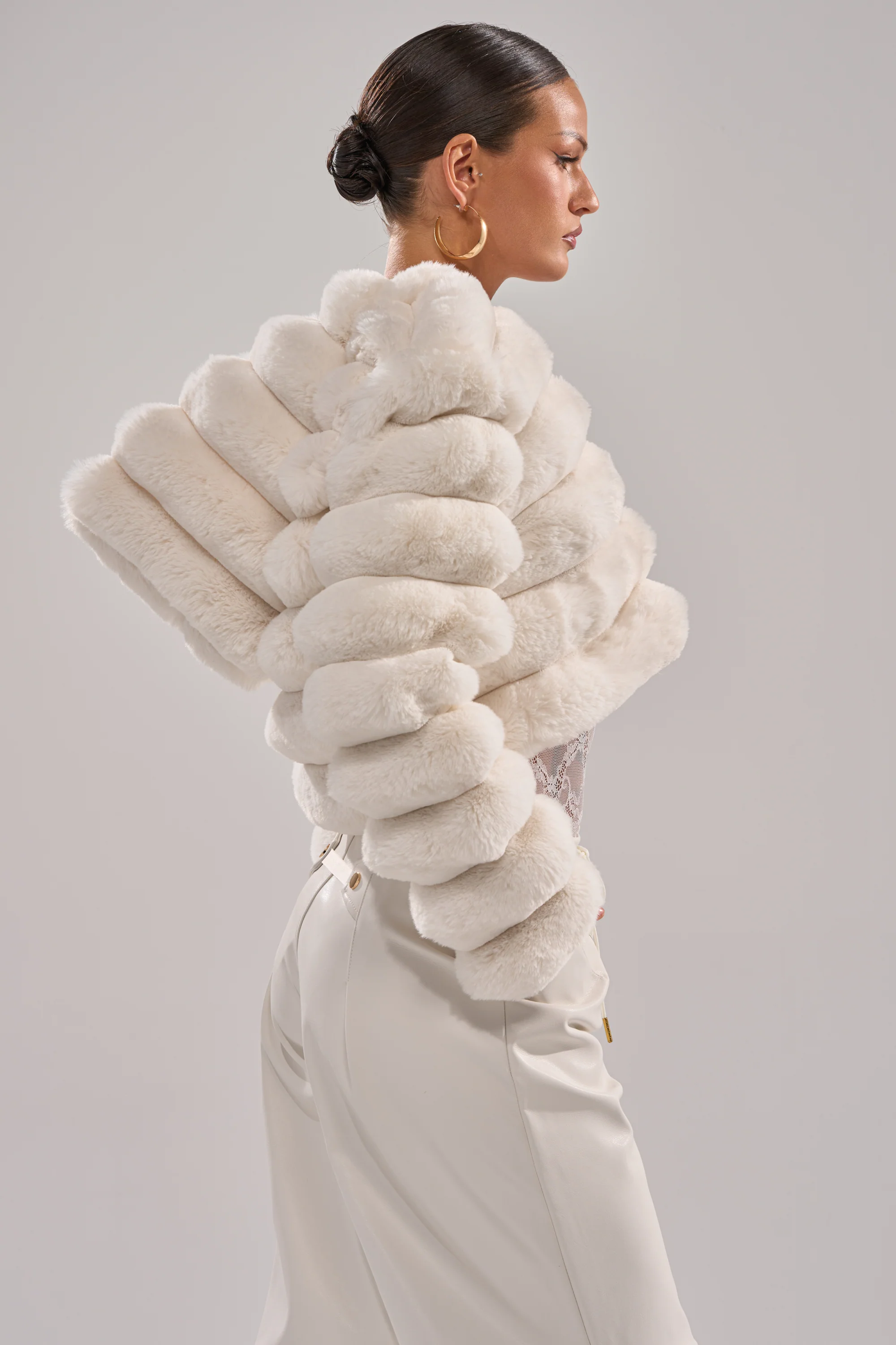 POPCORN FAUX FUR IN WHITE - Image 6