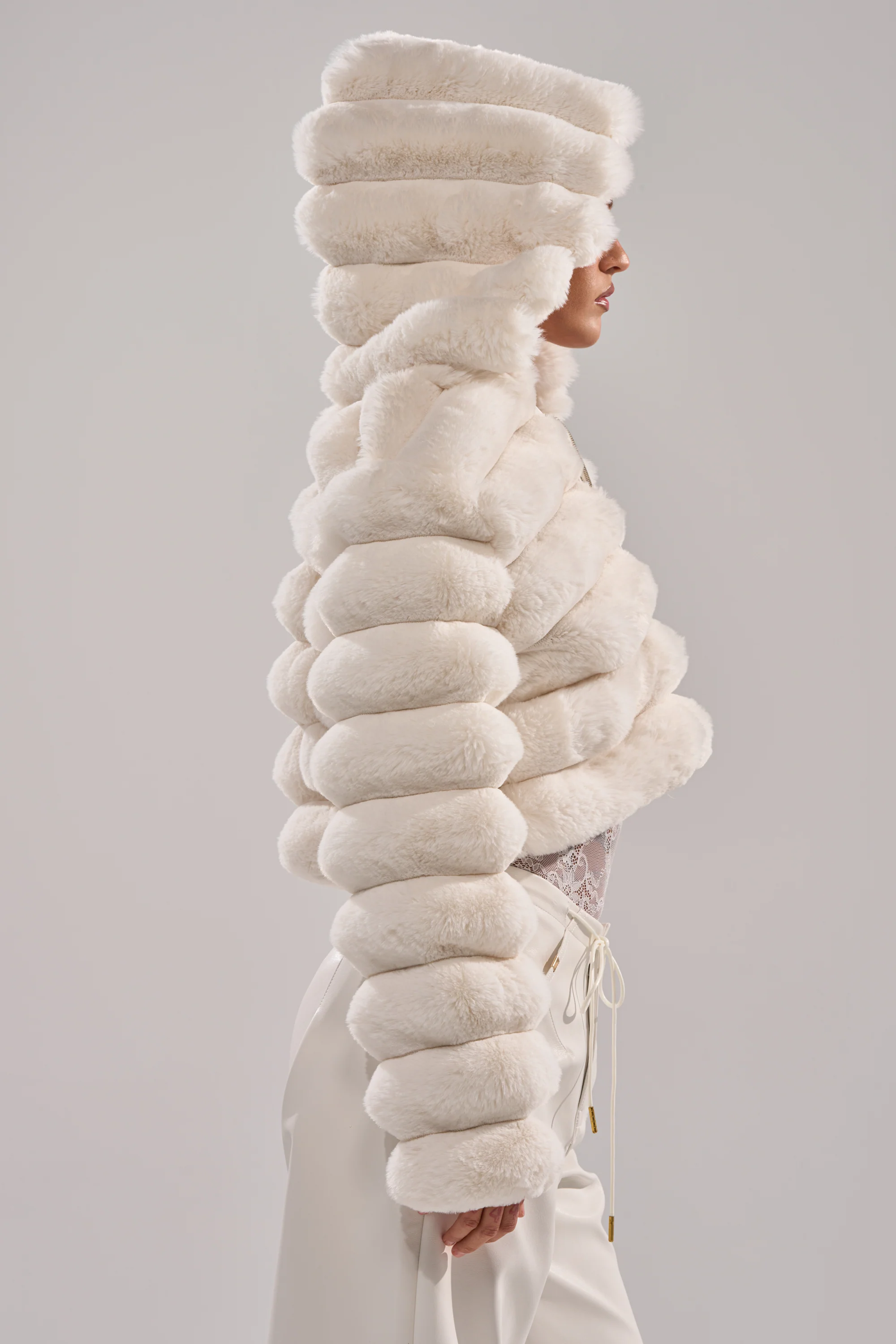 POPCORN FAUX FUR IN WHITE - Image 7