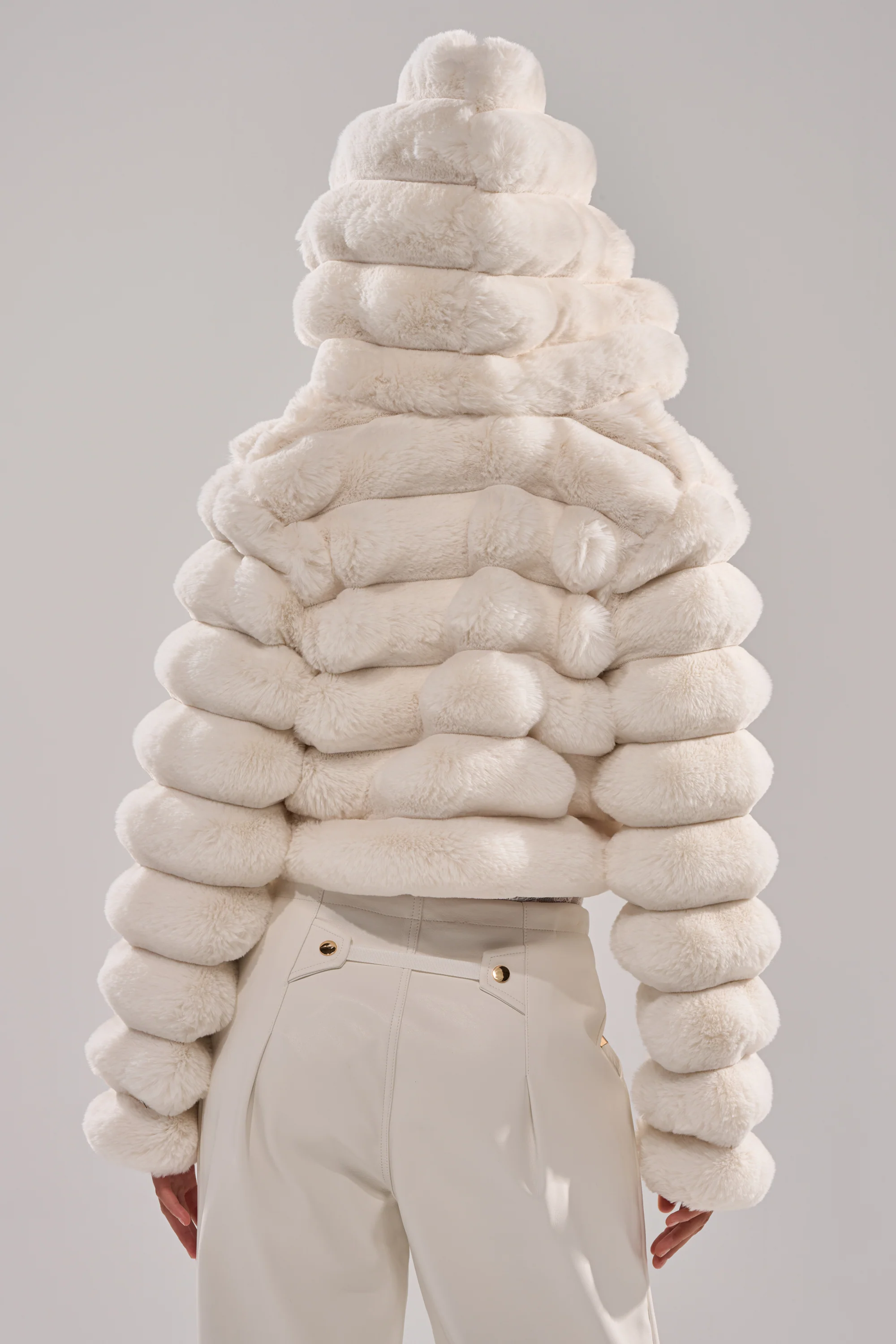 POPCORN FAUX FUR IN WHITE - Image 8