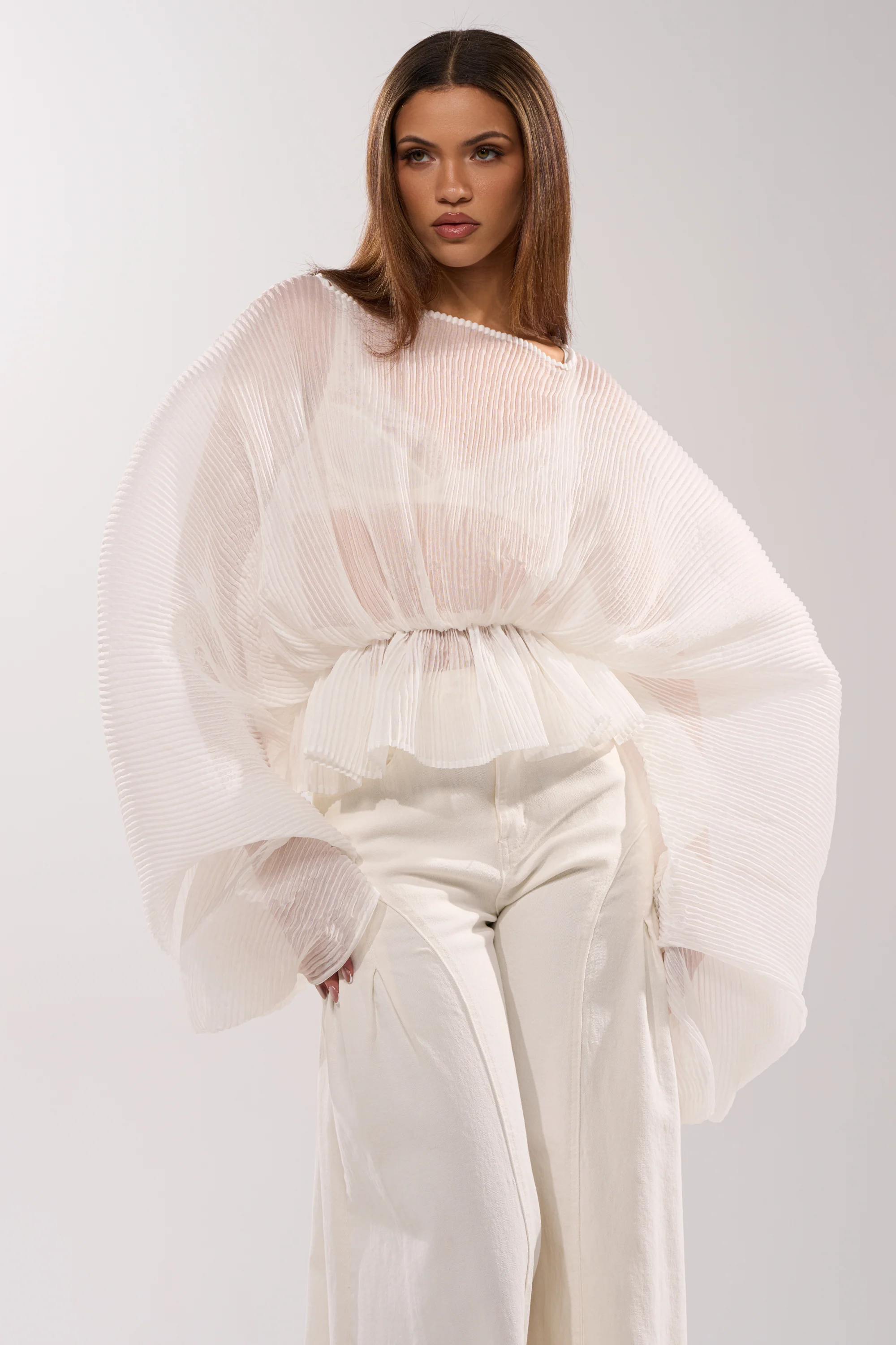 PRETTY GIRL PROBLEMS BLOUSE IN WHITE
