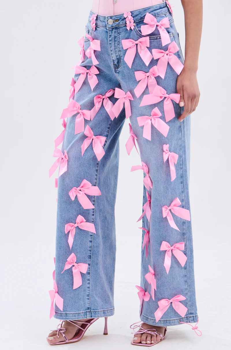 PRETTY IN PINK BOW DETAIL DENIM JEANS - Image 2