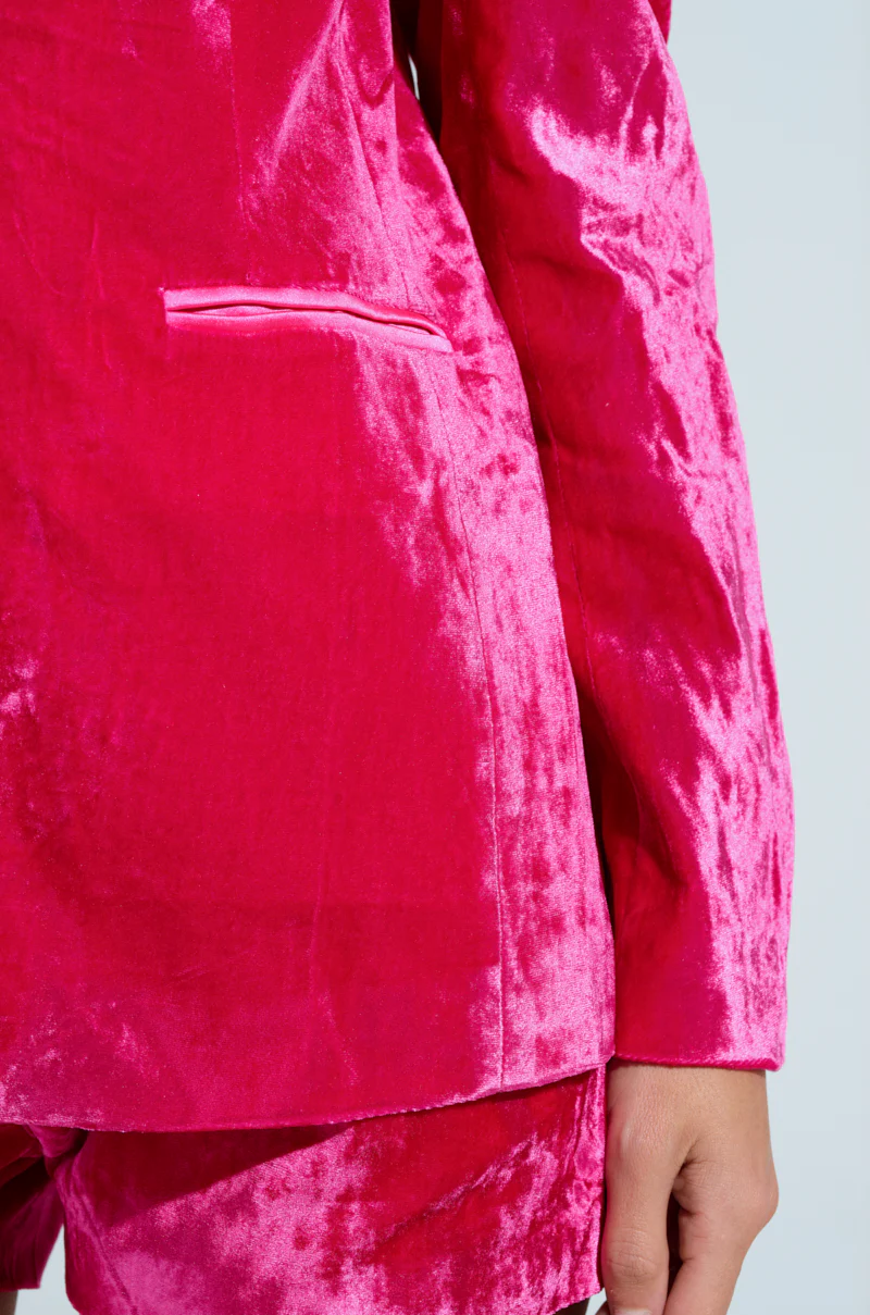 PRETTY IN PINK VELVET BLAZER - Image 10