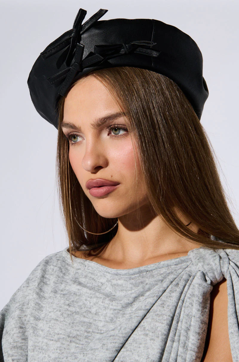 PRETTY IN PU BOW BERET - Image 2