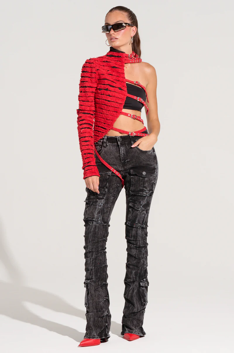 PRETTY RECKLESS DISTRESSED DENIM HALF THERE TOP - Image 6