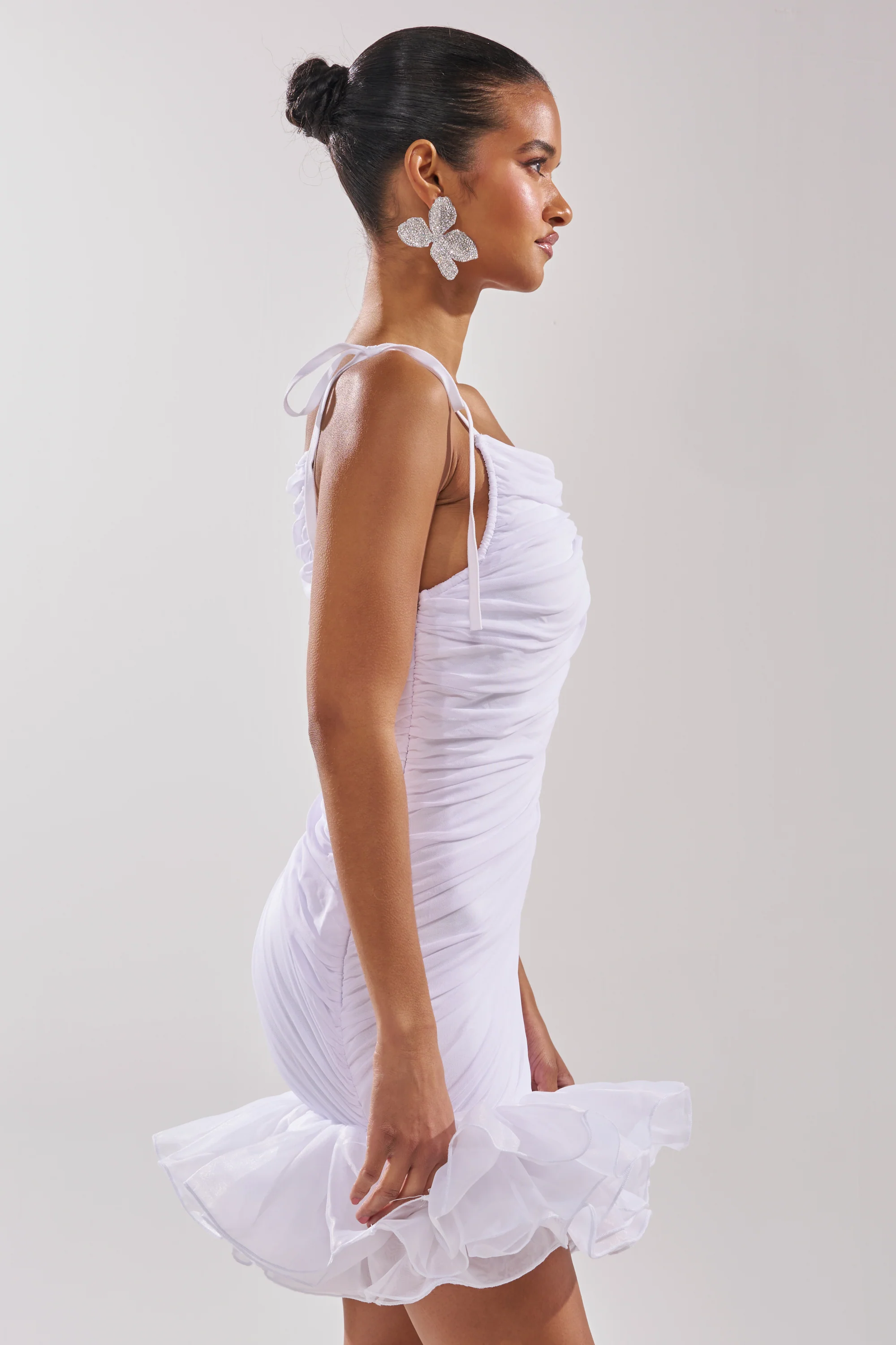 PRINCESS PEPLUM MINI DRESS IN WHITE - Image 3