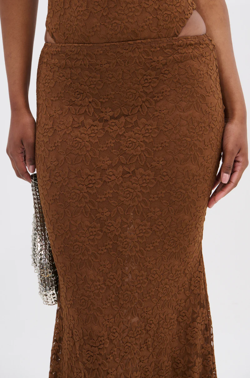 PUCKER UP LACE MAXI SKIRT - Image 9