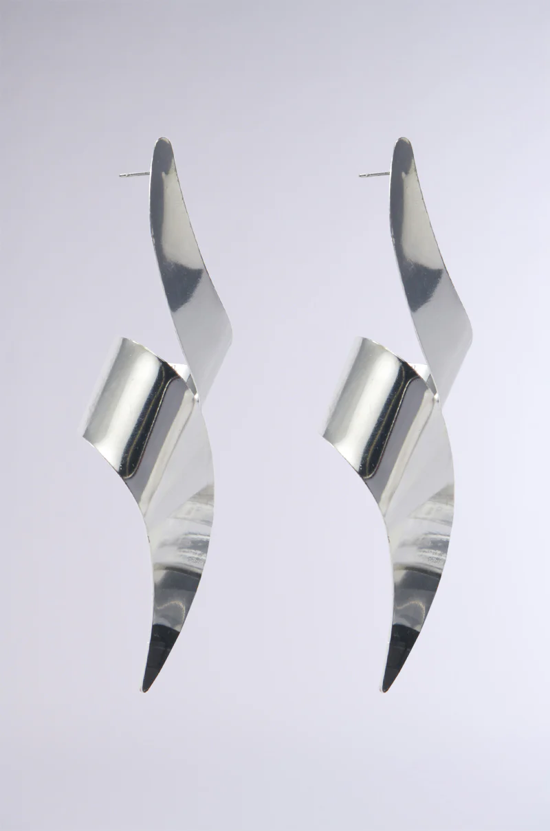 PULL UP EARRING - Image 3