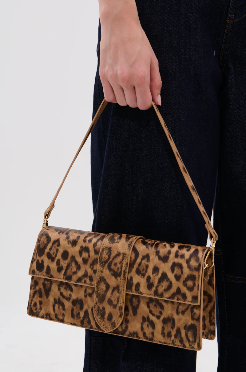 CAN'T BE TAMED LEOPARD PRINT PURSE - Image 2