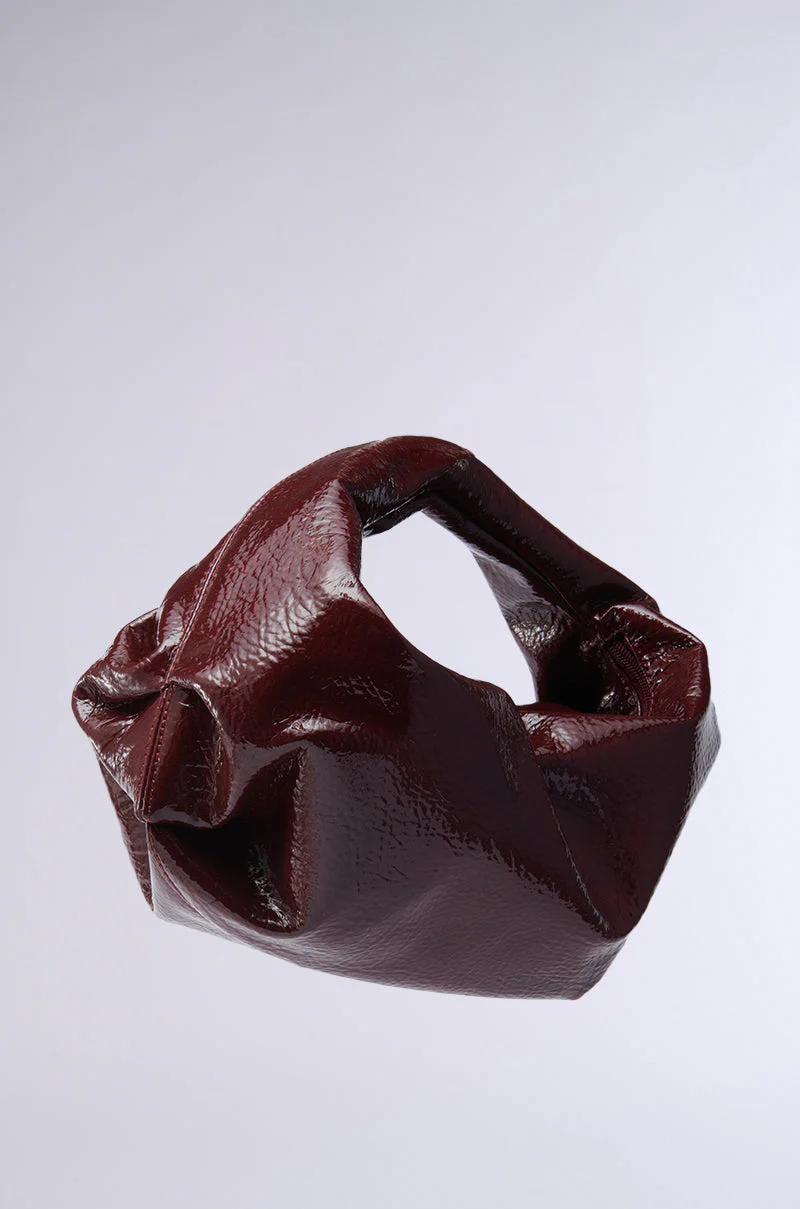 LEATHER LOVIN' PU PURSE IN BURGUNDY - Image 3