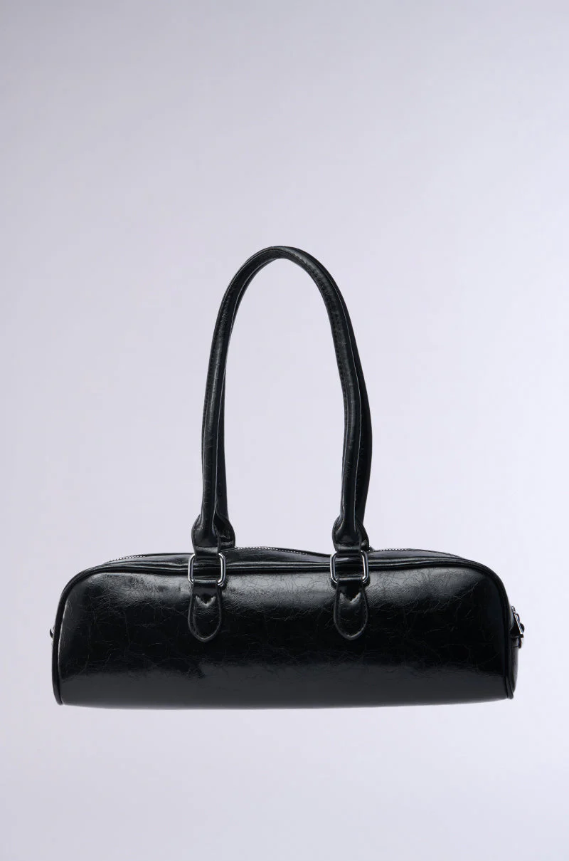 BADDIE BARREL BAG