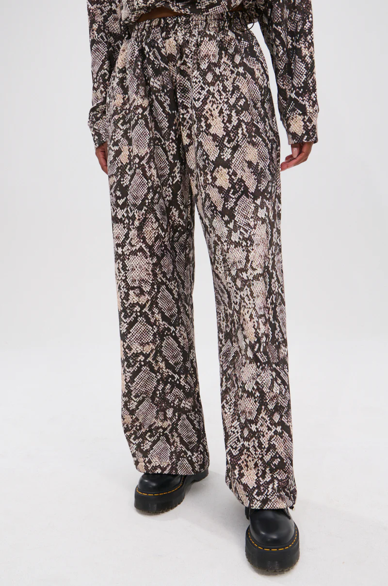 PYTHON WIDE LEG JOGGER - Image 3